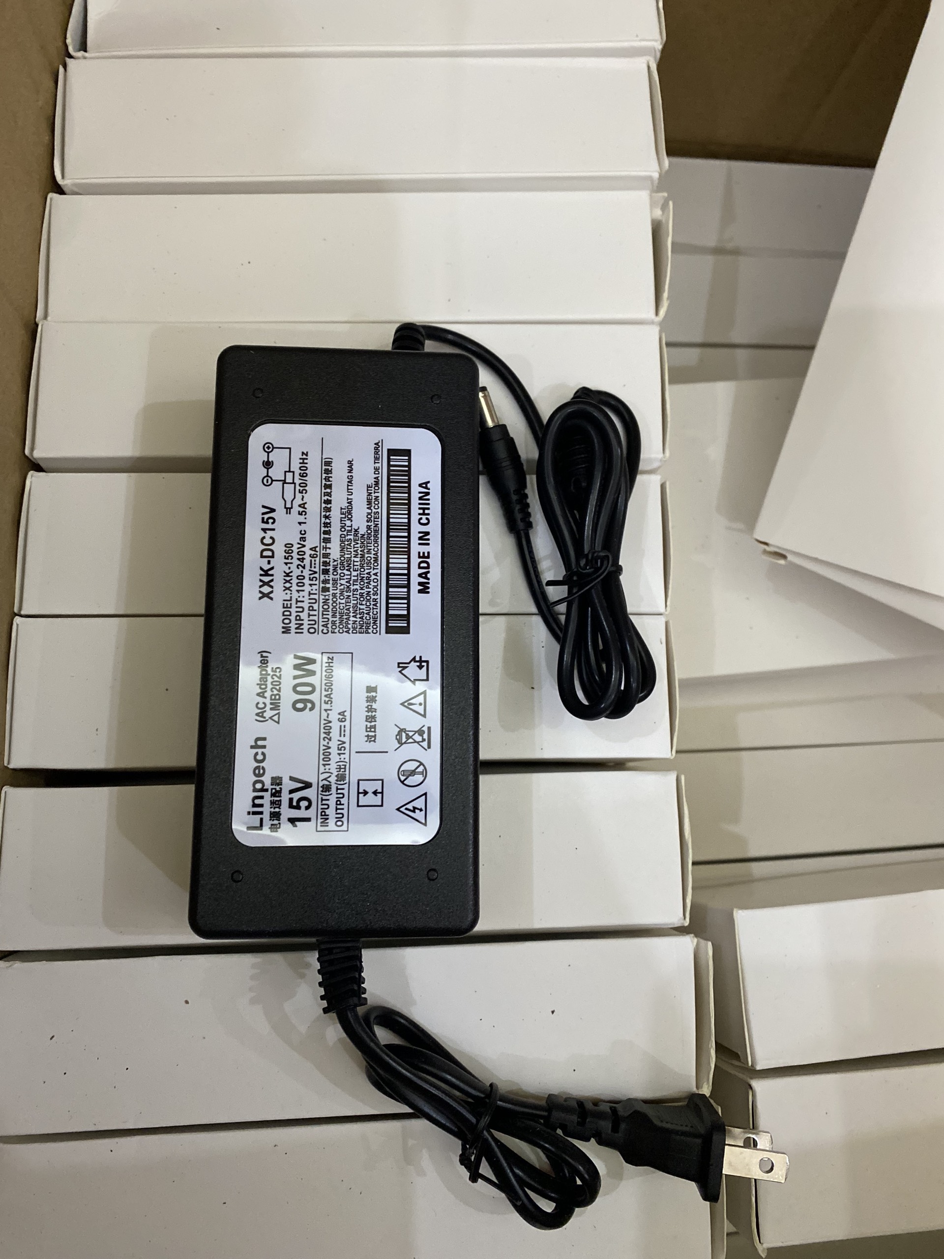 Adapter nguồn Sạc loa kéo 15V-6A