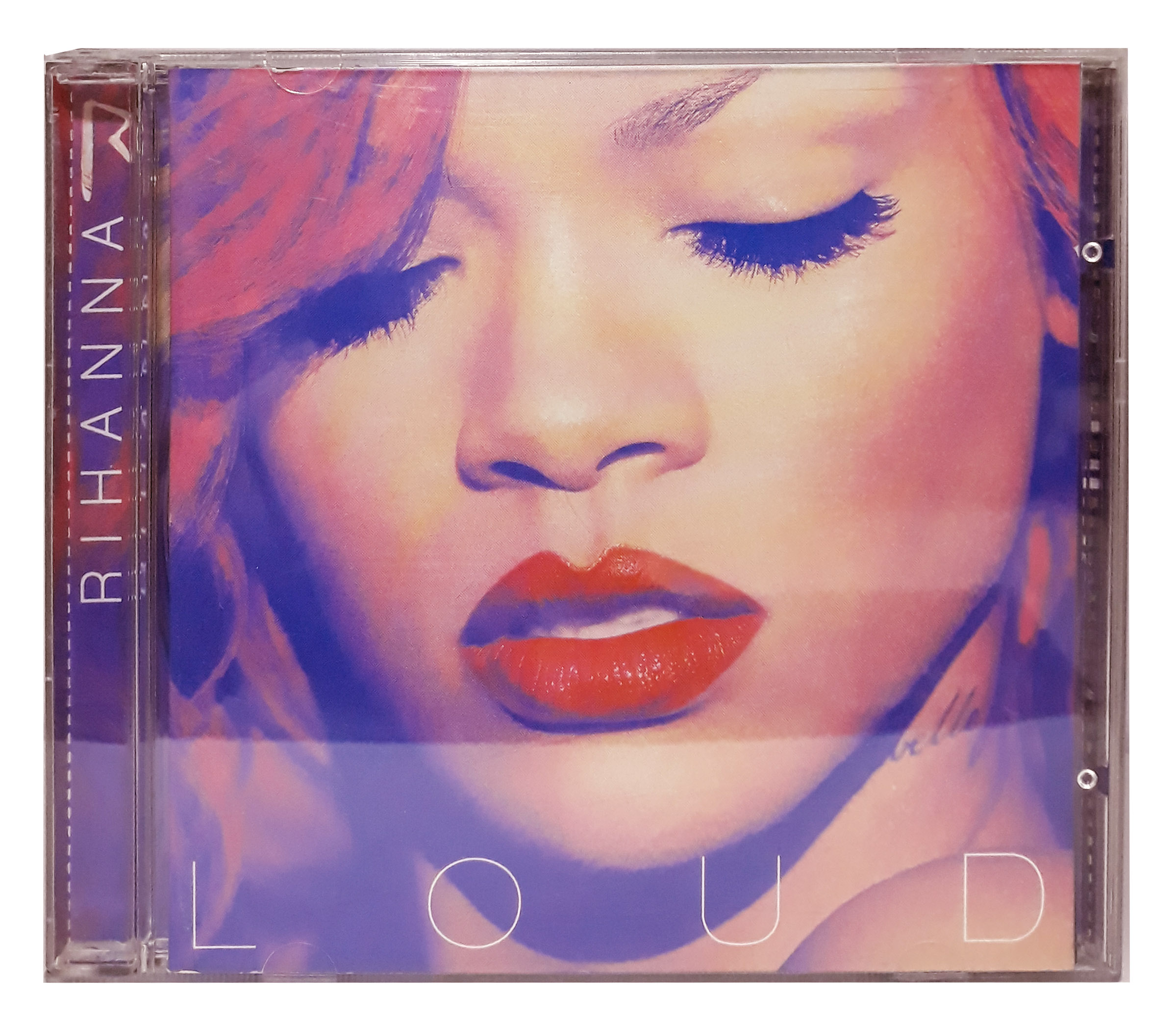 Rihanna - Loud