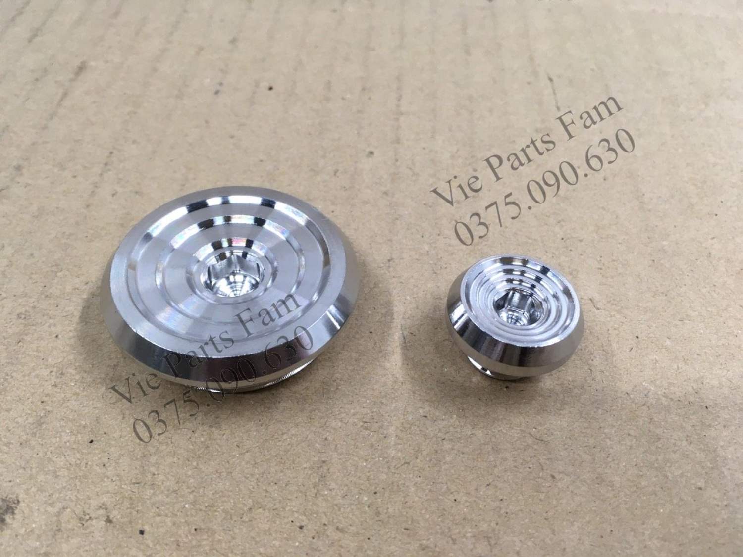 Cặp ốc mâm lửa Inox siêu sáng Suzuki SATRIA FI/RAIDER FI