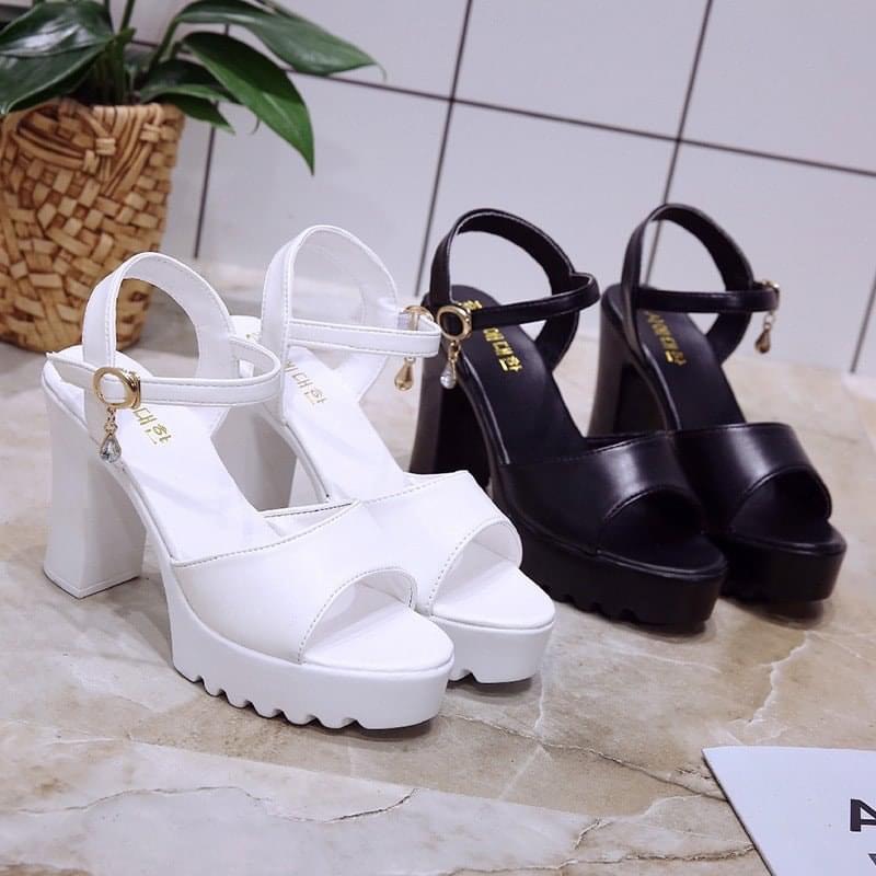GIÀY SANDAL QUAI BẢN 9P CAO CẤP