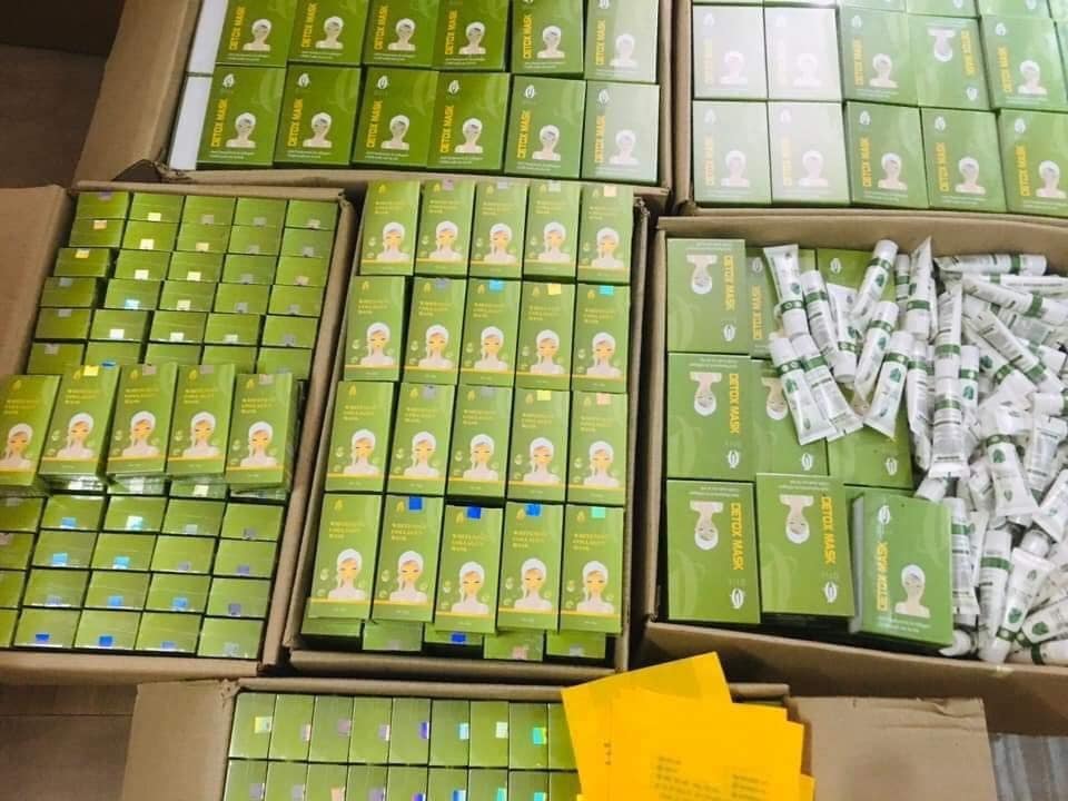 MẶT NẠ THẢI ĐỘC HÚT NÁM (Detox Mask Olic)