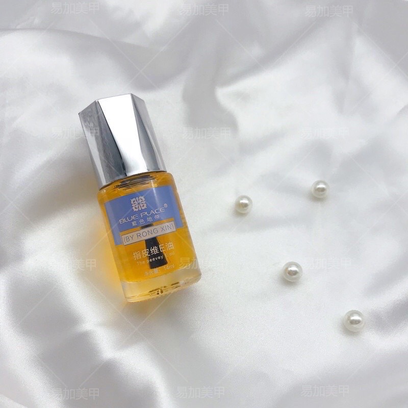 Dầu tháo móng Blue place