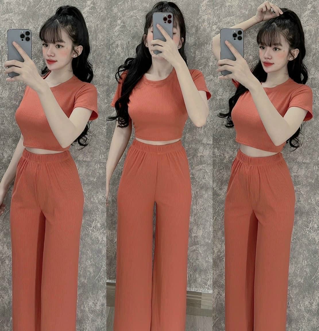 HOÀN TIỀN 15% - Set bộ thun gân nữ đi chơi du lịch đi biển Set bộ đi chơi nữ thiết kế 2 món chất thun gân áo croptop Set bộ đi chơi nữ thiết kế 2 món áo thun cộc tay kèm quần ống rộng MTB