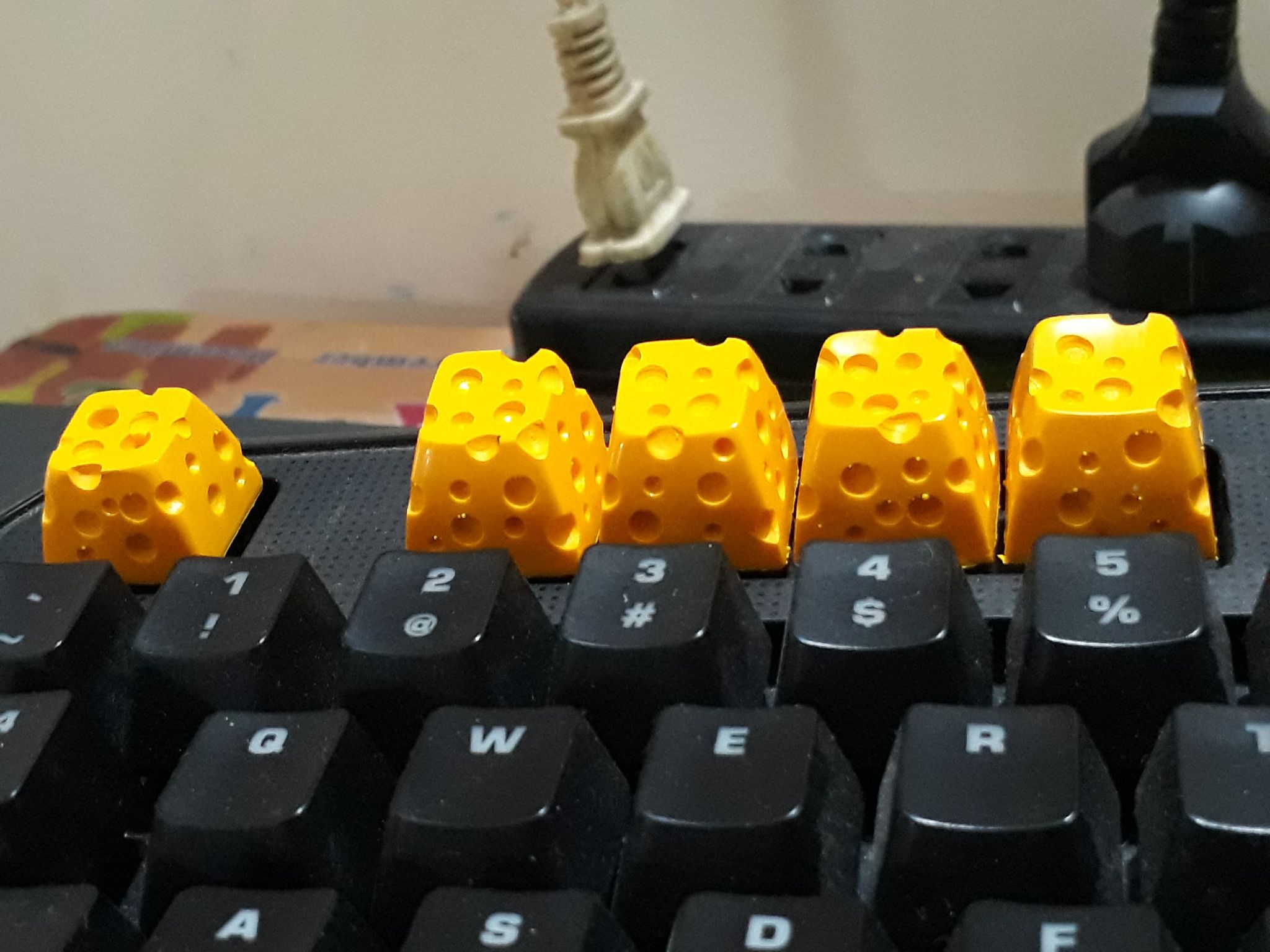 [HCM]Keycap Cheese clone trang trí bàn phím cơ gaming