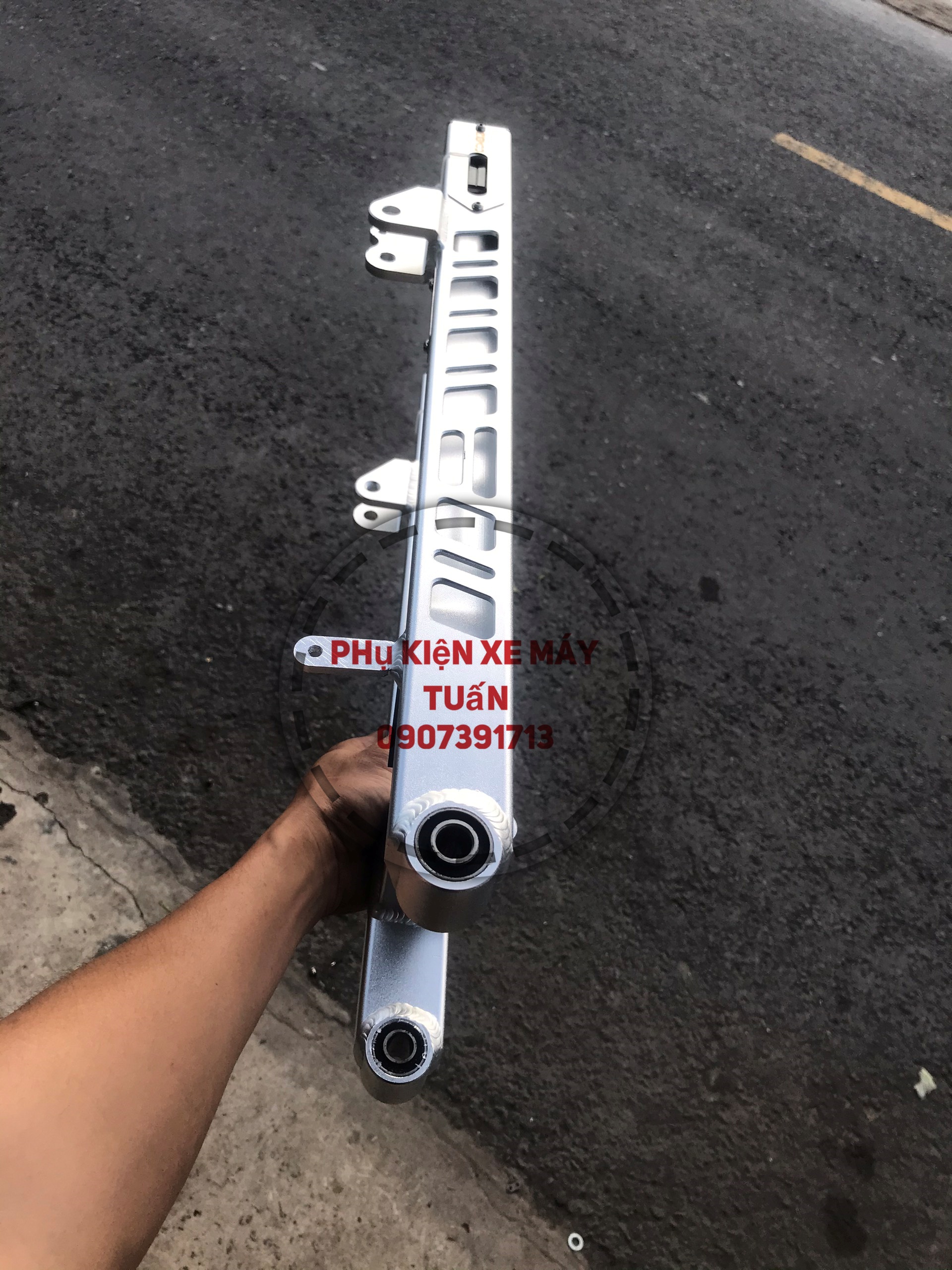 Gắp Nhôm combiz phay lổ dài 54cm
