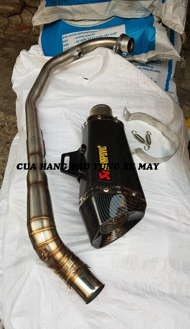 Pô Akrapovic lục giác lớn cacbon - kèm cổ 2 khúc inox 304 cho xe Ex 135/ Ex 150/ Winner 150/ Winner X/ Sonic/ Raider Fi/ Satria
