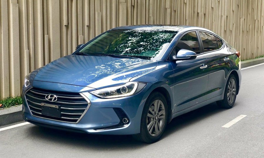 Má phanh sau Hyundai Elantra 2016