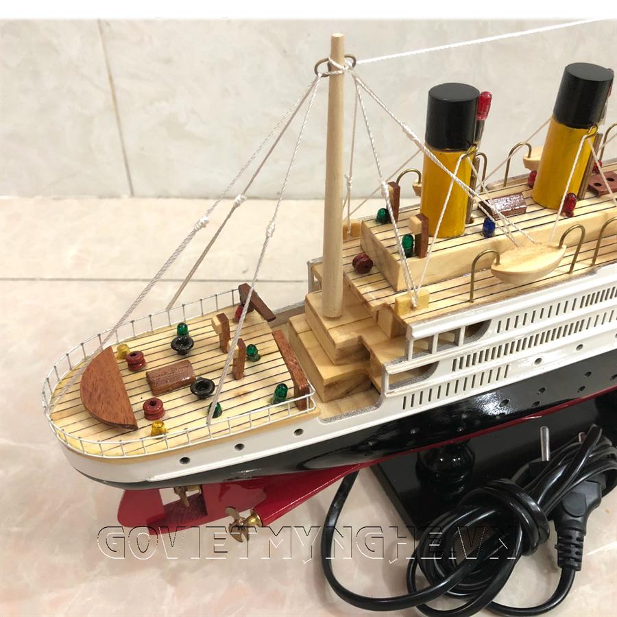 Mô hình Tàu Gỗ Titanic - Đèn LED 60cm (Gỗ Tự Nhiên)