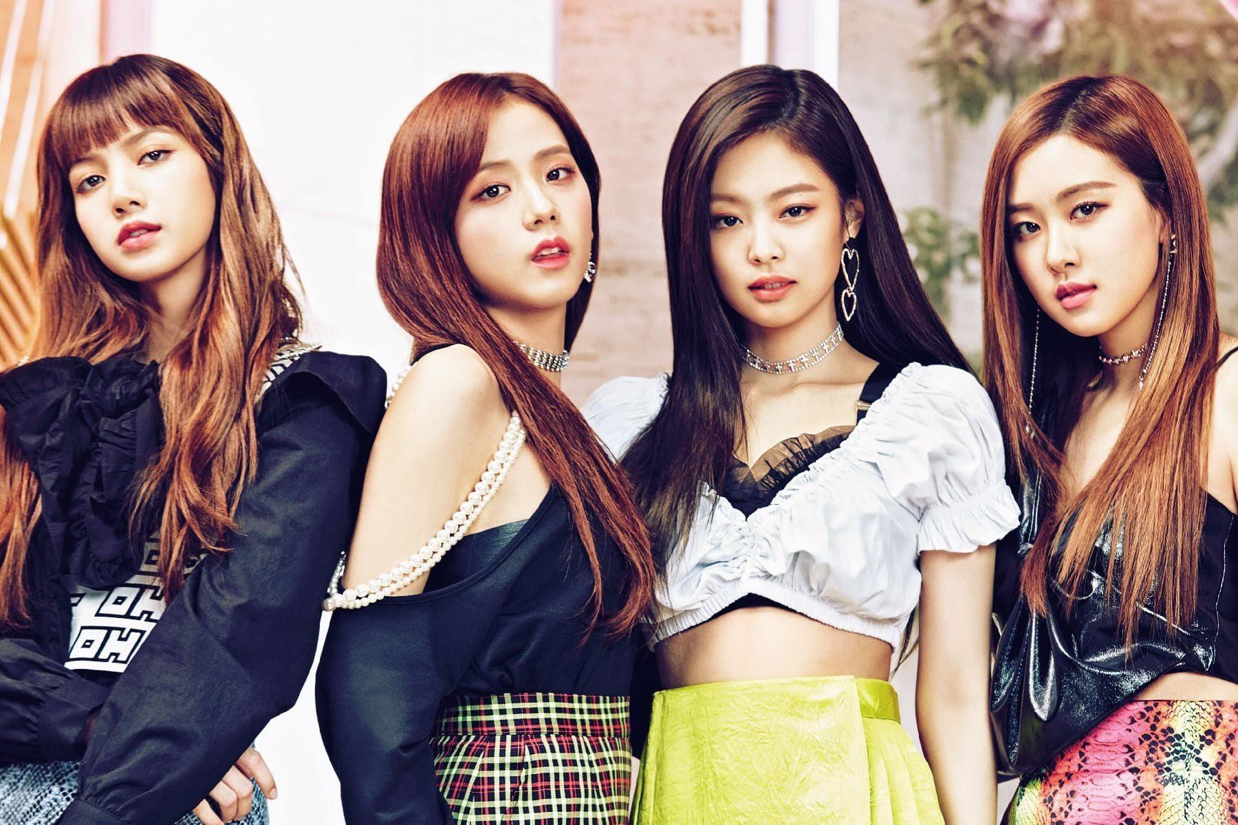 Thẻ ảnh Blackpink có dây và kẹp gỗ