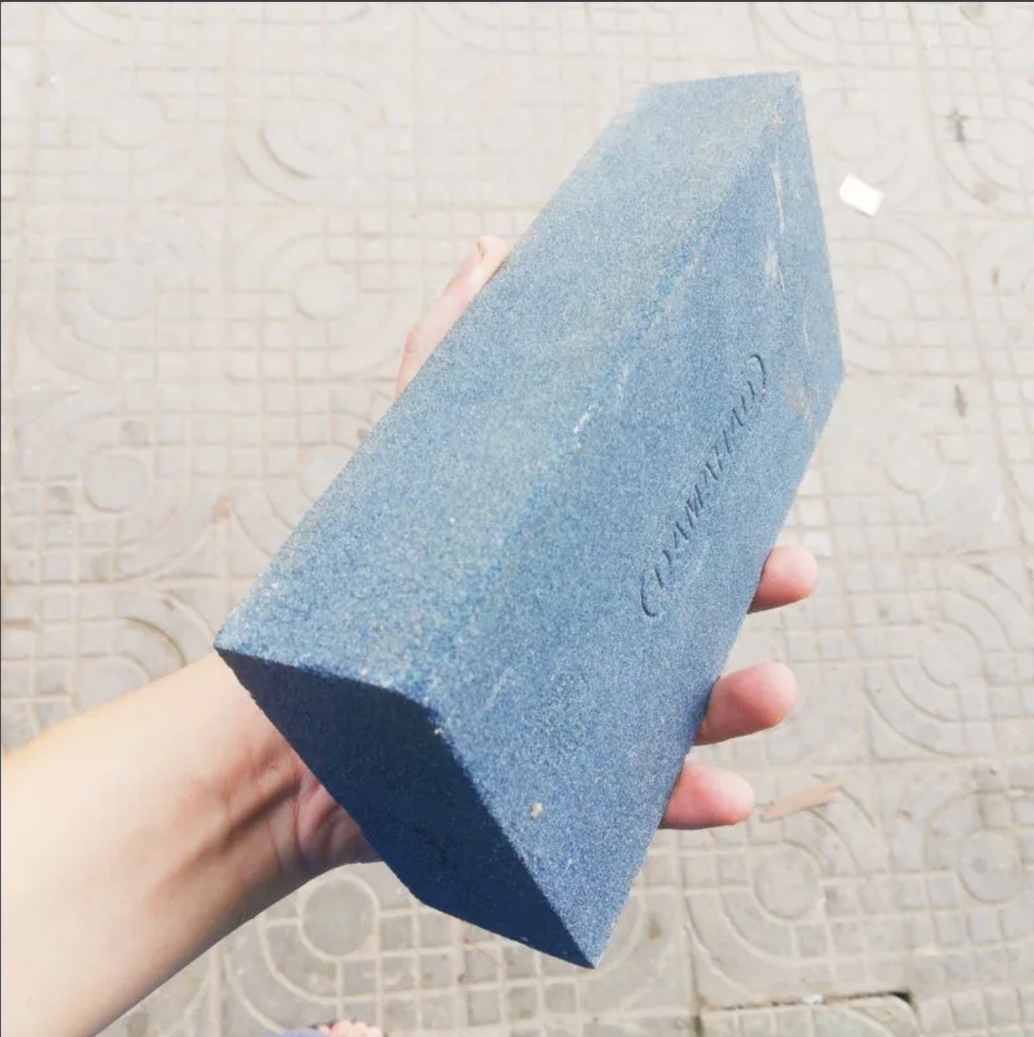 ĐÁ MÀI DAO CỤC GẠCH HẢI DƯƠNG