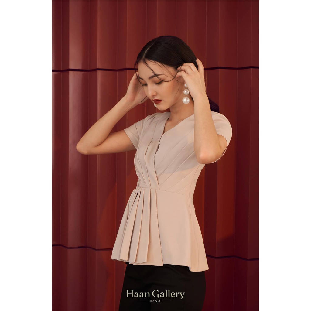 Wrap Top With Short Sleeve