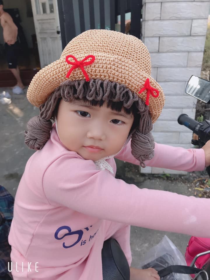 Nón mũ cói vành nơ đỏ tóc búi cho bé - loại đẹp (4-6m)