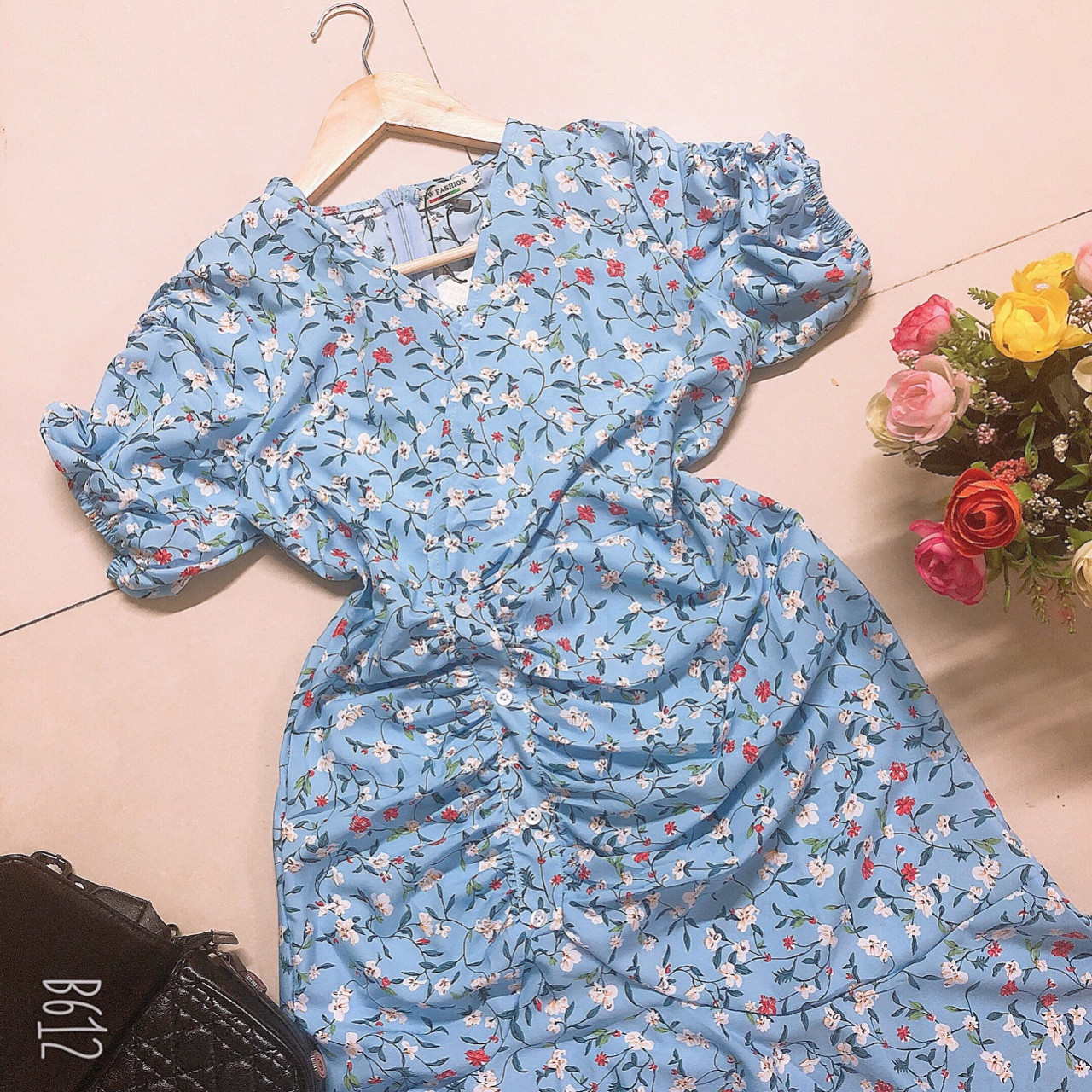 Đầm xòe voan hoa nhí tay phồng siêu xinh-TK