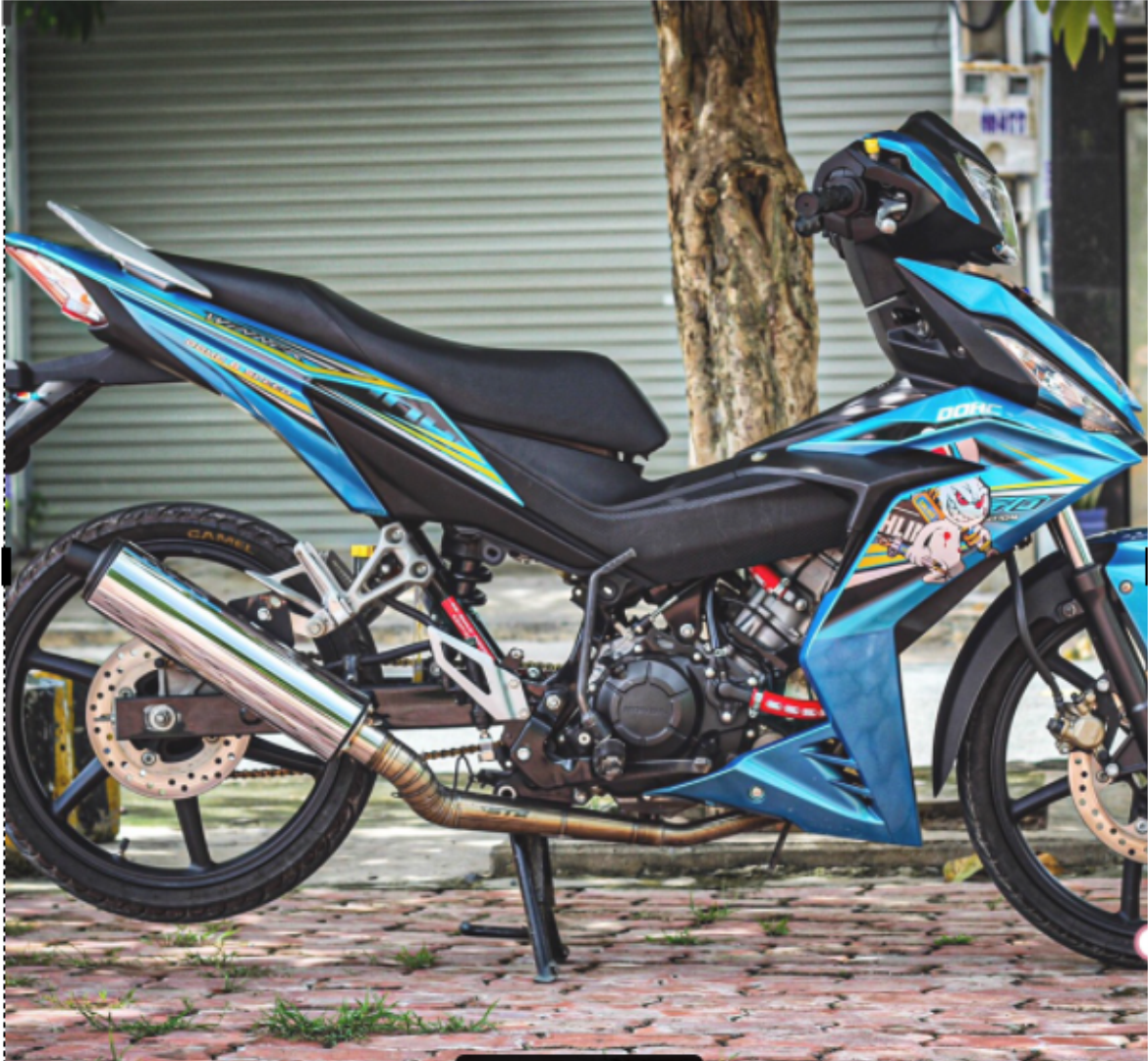 Tem rời Winner thỏ cầm phuộc dán xe xanh