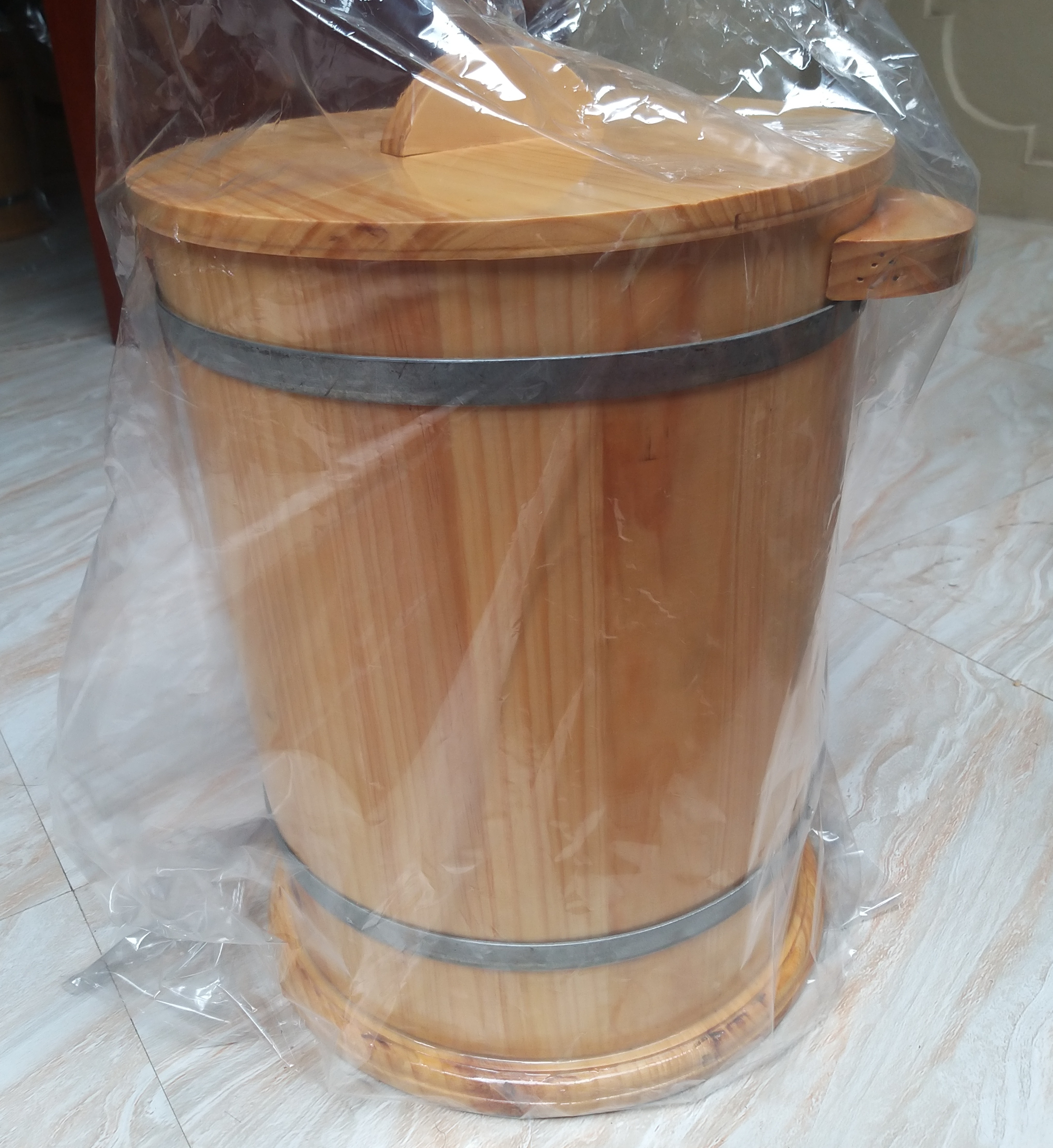 THÙNG ĐỰNG GẠO BẰNG GỖ Loại 10 kg