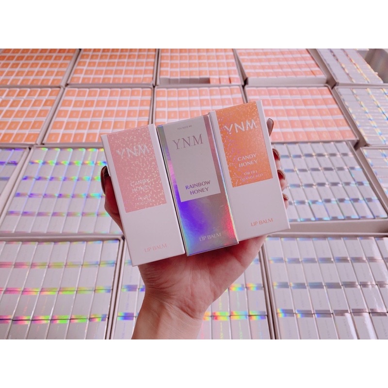 Son Dưỡng Môi Đổi Màu YNM Rainbow Honey Lip Balm