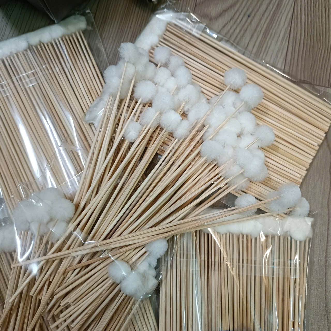 Combo 10 Bông ráy tai lông vịt sạch