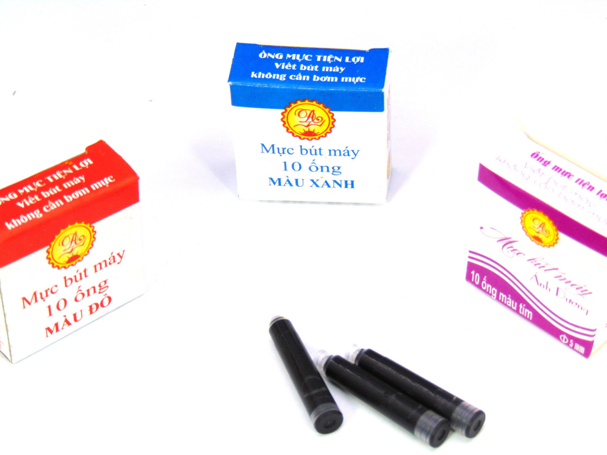 Hộp 10 ống mực bút máy Ánh Dương