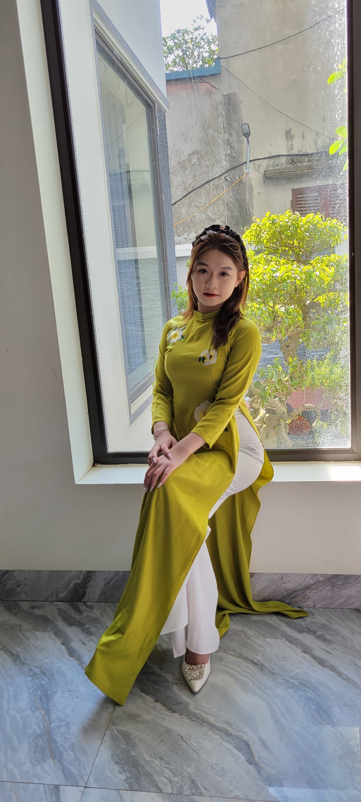 áo dài may sẵn 2022 cốm thêu thủ công ko  kèm quần