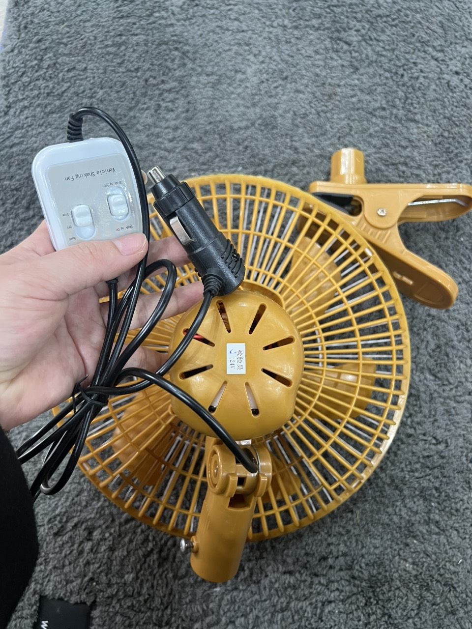 Quạt cabin ô tô 26cm 12v 24v