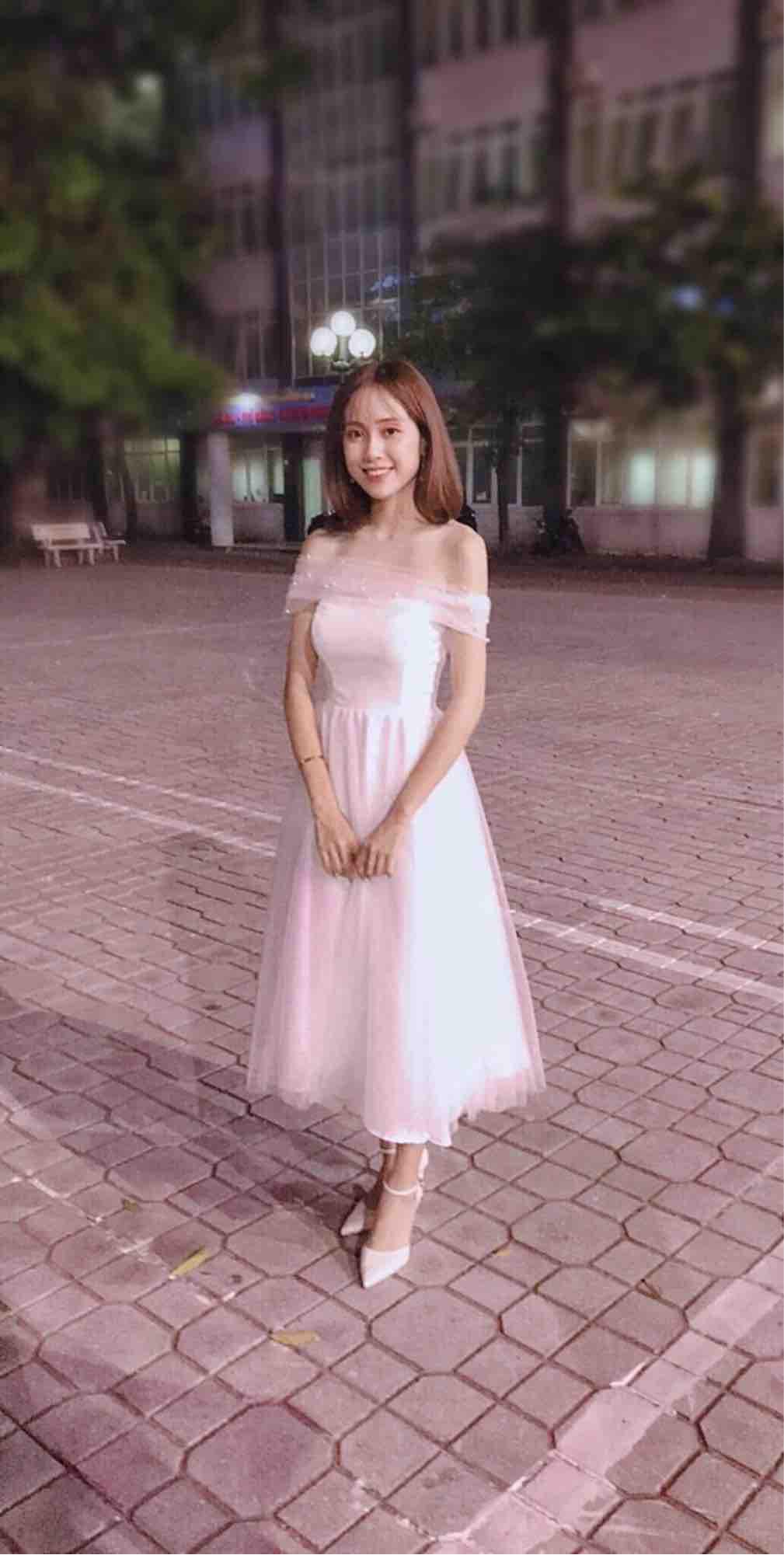 Đầm xoè công chúa trễ vai - size S M L