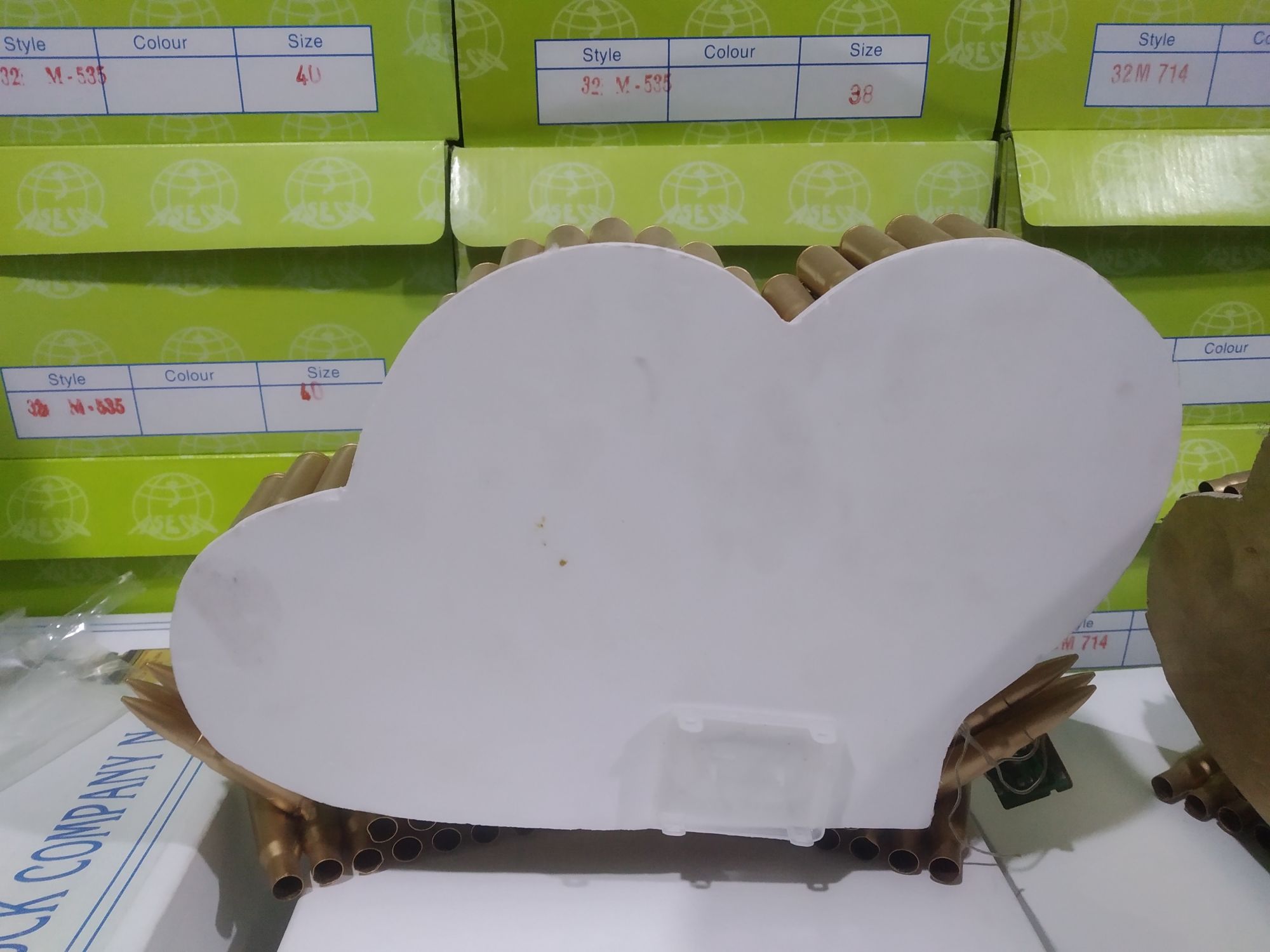 đồ lưu niệm quà tặng
