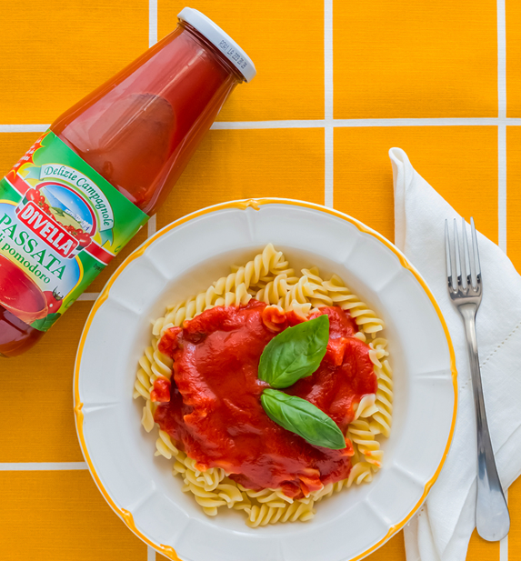 [HCM]Sốt Cà Chua Passata Di Pomodoro Divella 680Gr