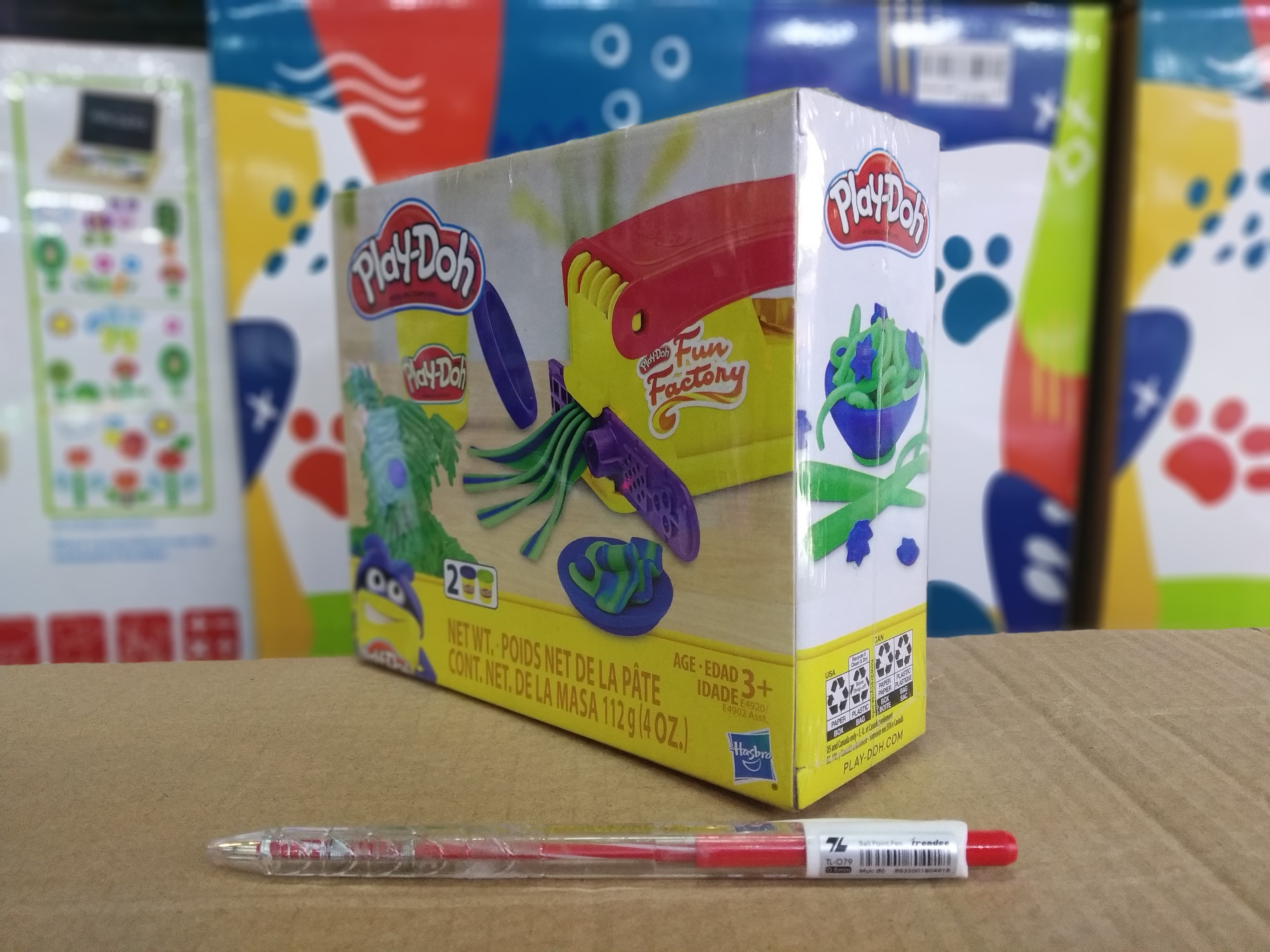 Bộ đồ chơi đất nặn nghề nghiệp mini Play Doh - E4902