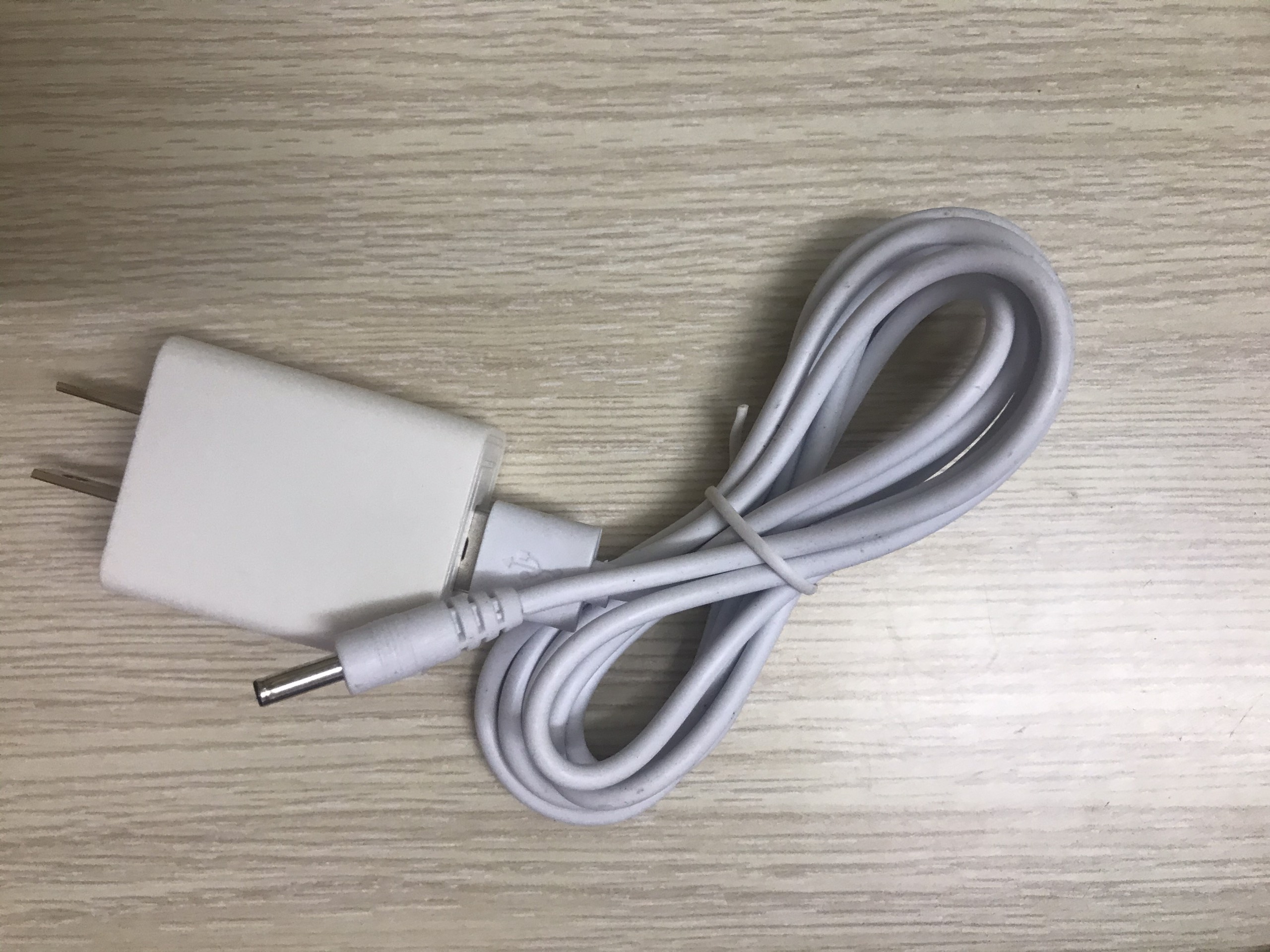 Lưỡi,sạc,pin tông đơ B60 chính hãng