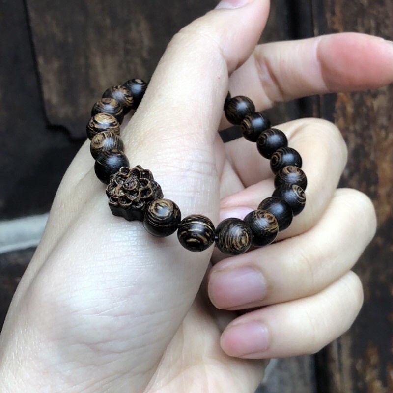 Vòng tay hạt trầm sánh mix sen trầm sánh - MH521