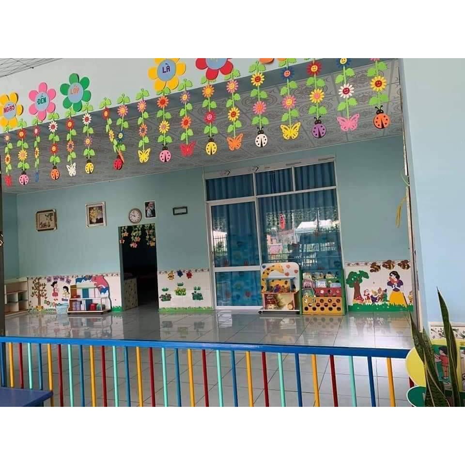 Rèm Cửa Xốp Trang Trí Mầm Non