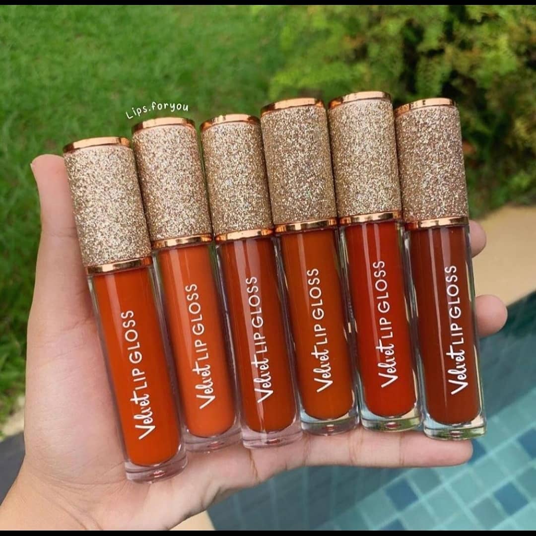 Son lì kim tuyến velvet lip gloss kiss beauty 04 màu cam cháy