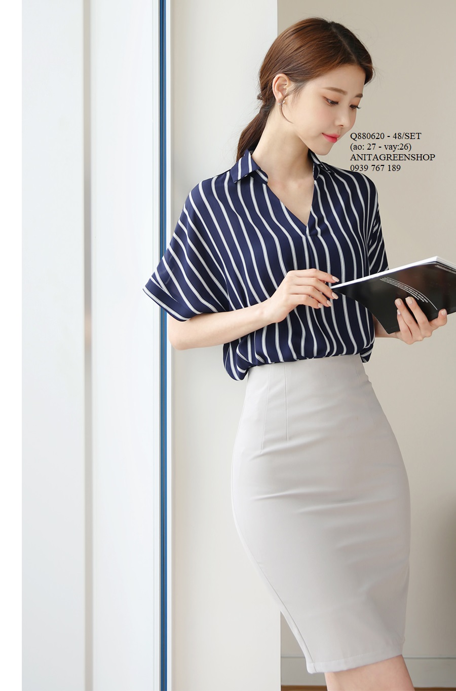 Q880620 set áo và chân váy công sở
