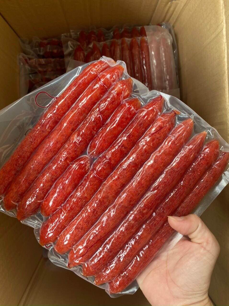 Lạp xưởng khô , đặc sản Miền Tây , chất lượng hàng đầu , thơm ngon , bổ dưỡng , nhiều nạc ăn không ngán Mimo Foods chuyên hải sản khô ,thực phẩm khô,nông sản khô, đặc sản vùng miền Việt Nam, uy tín chất lượng