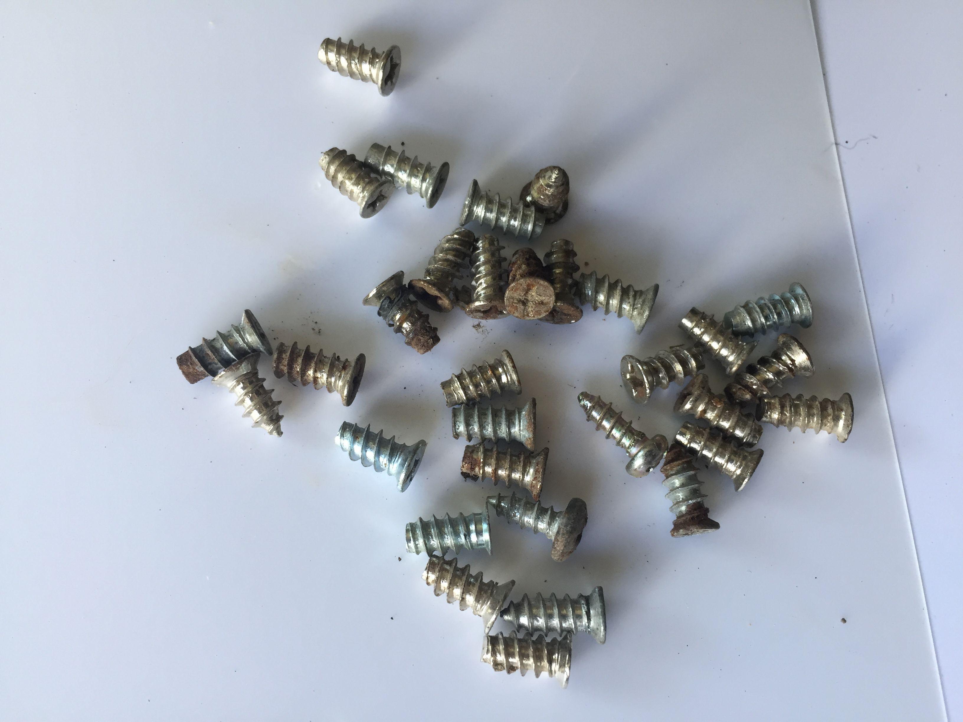 50 Ốc Vít bắt quạt fan tháo nguồn máy tính