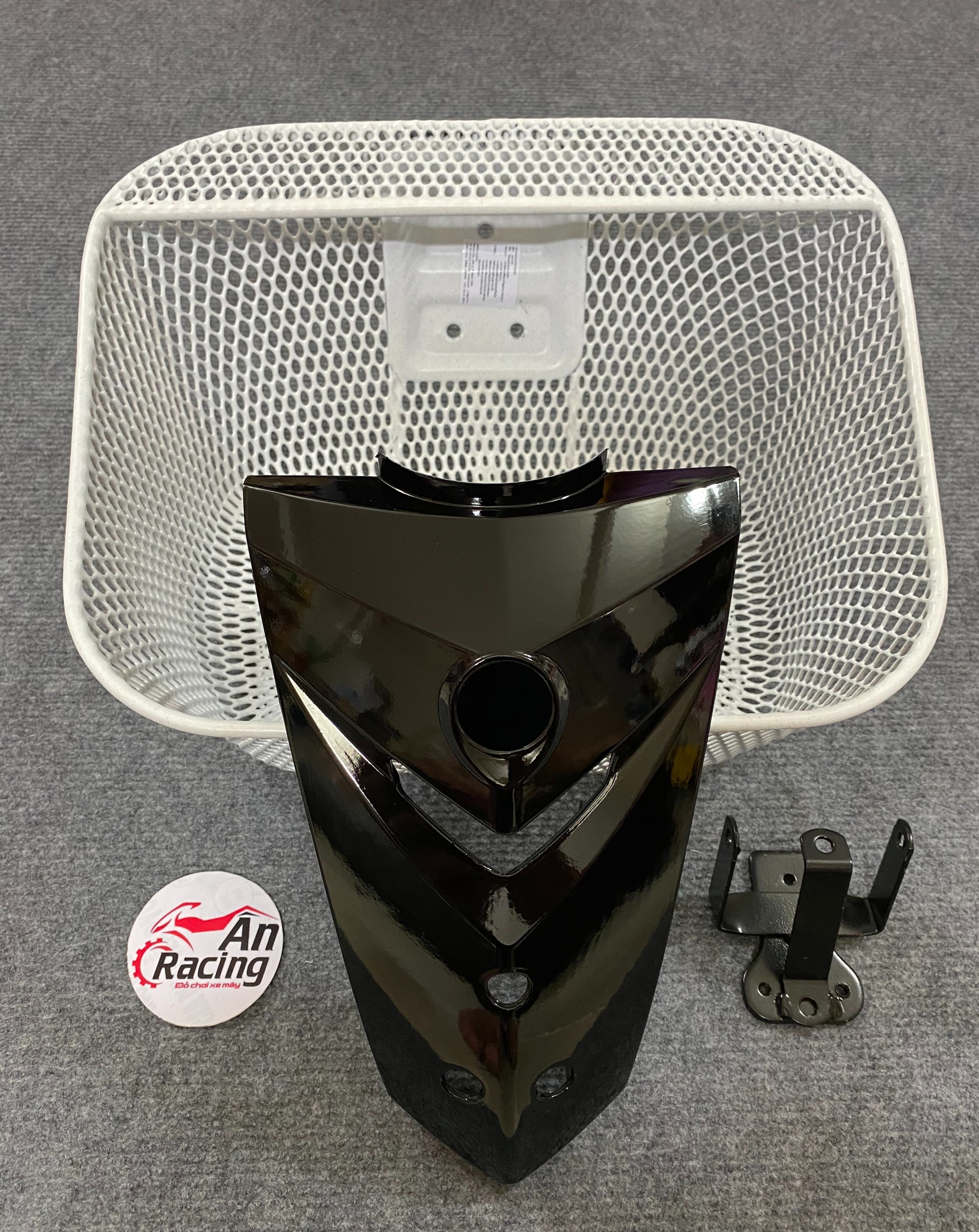 Rỗ spark trắng có pass nạ sirius
