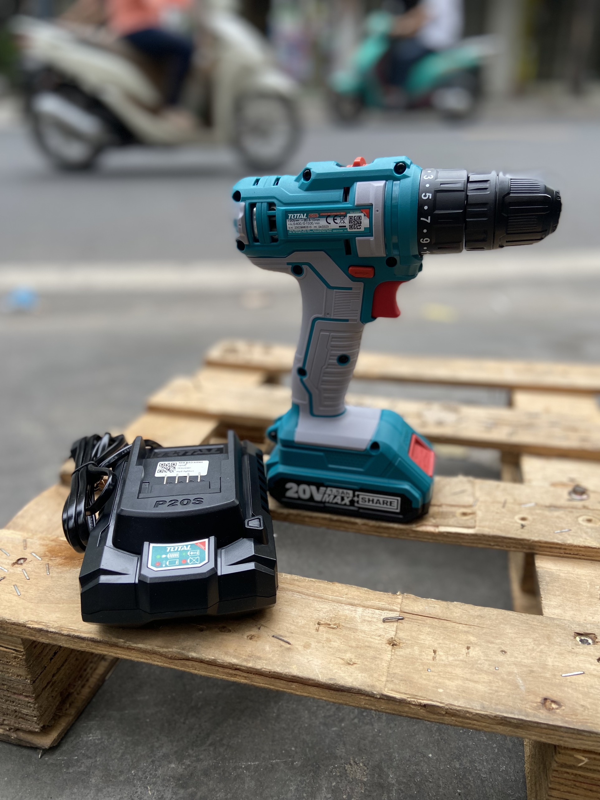 Máy khoan dùng pin PS20S (nâng cấp từ TDLI20011) TOTAL TDLI20051
