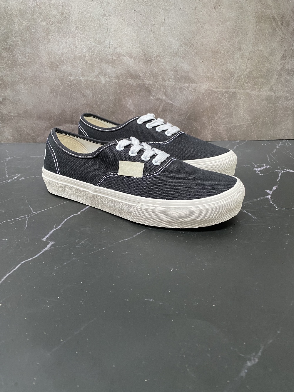 [TẶNG KÈM HỘP bill LỌ TẨY]giày thể thao nam nữ vans era