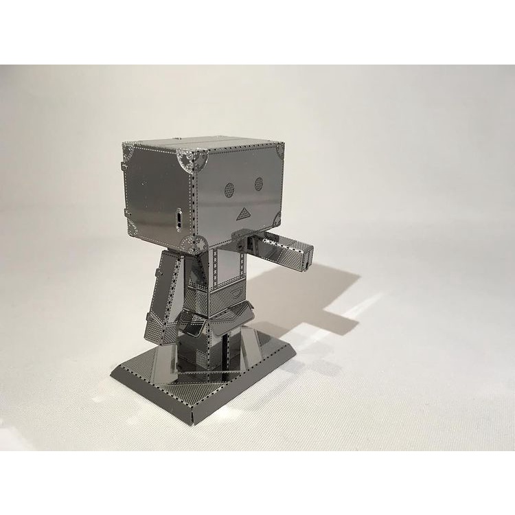 Mô Hình 3D Kim Loại Robot Carton (chưa ráp)