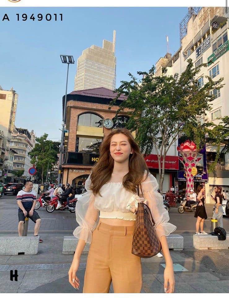 Áo kiểu crotop trễ vai voan nhún tay áo dài phồng bo, loe ống siêu xinh, Áo kiểu thời trang nữ thiết kế mẫu bo nhún lai áo dáng tiểu thư