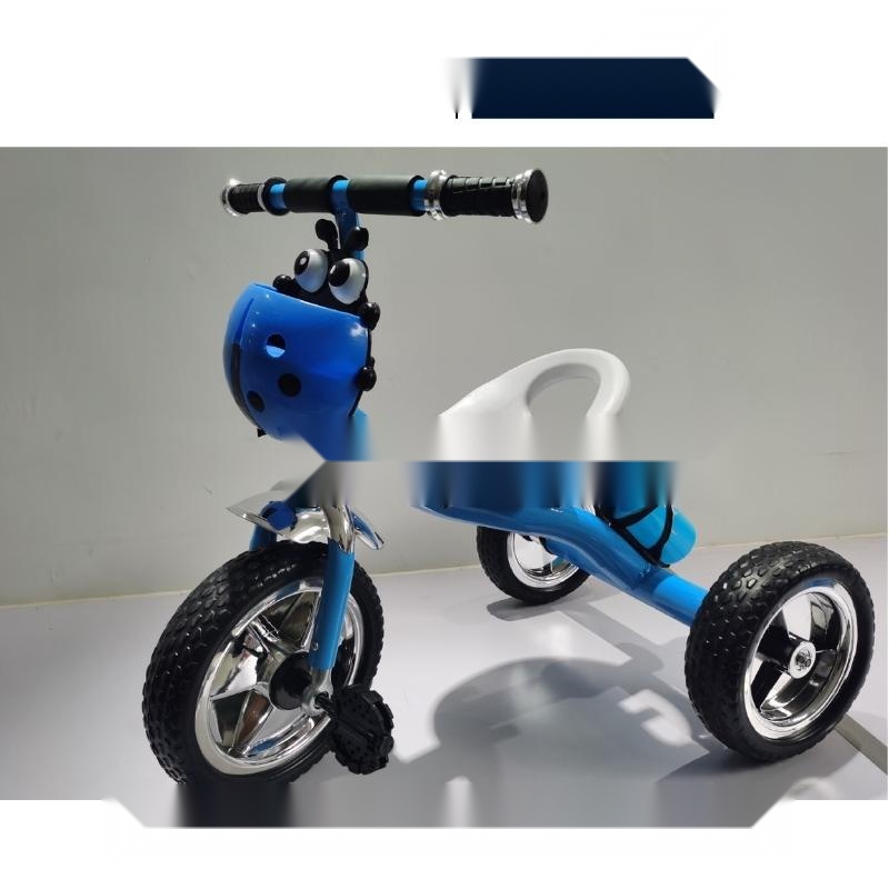 Xe ba bánh bình nước con bọ rùa đáng yêu