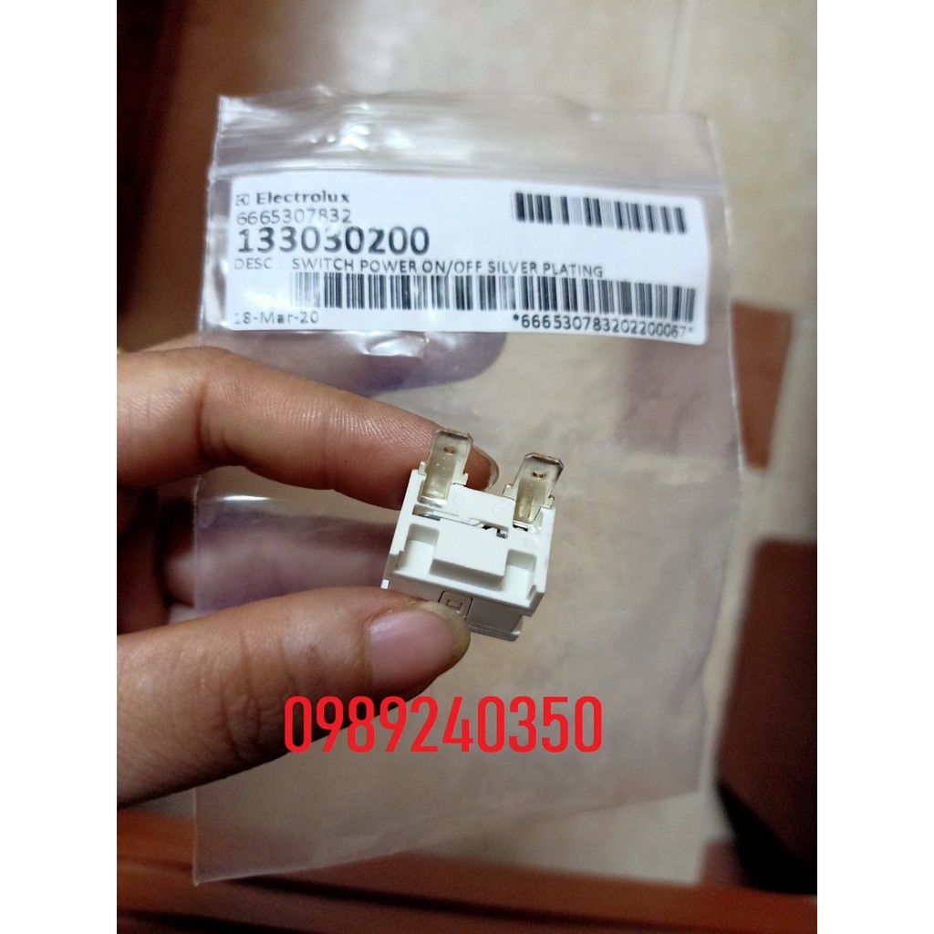 ☈ Công tắc nguồn máy sấy Electrolux chính hãng