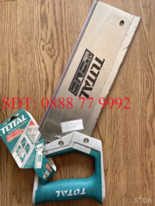 Cưa cầm tay total tht59126b