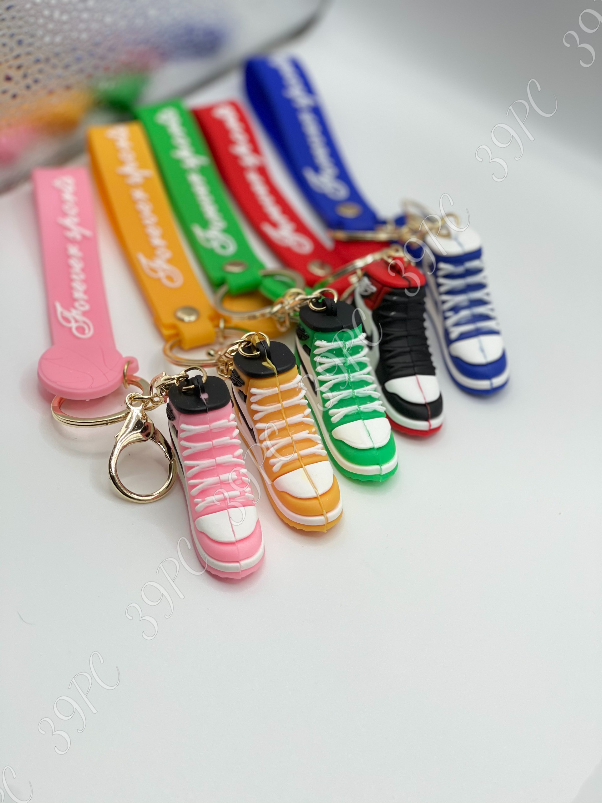 [39PC] Móc Khóa Giày Thể Thao So Cool