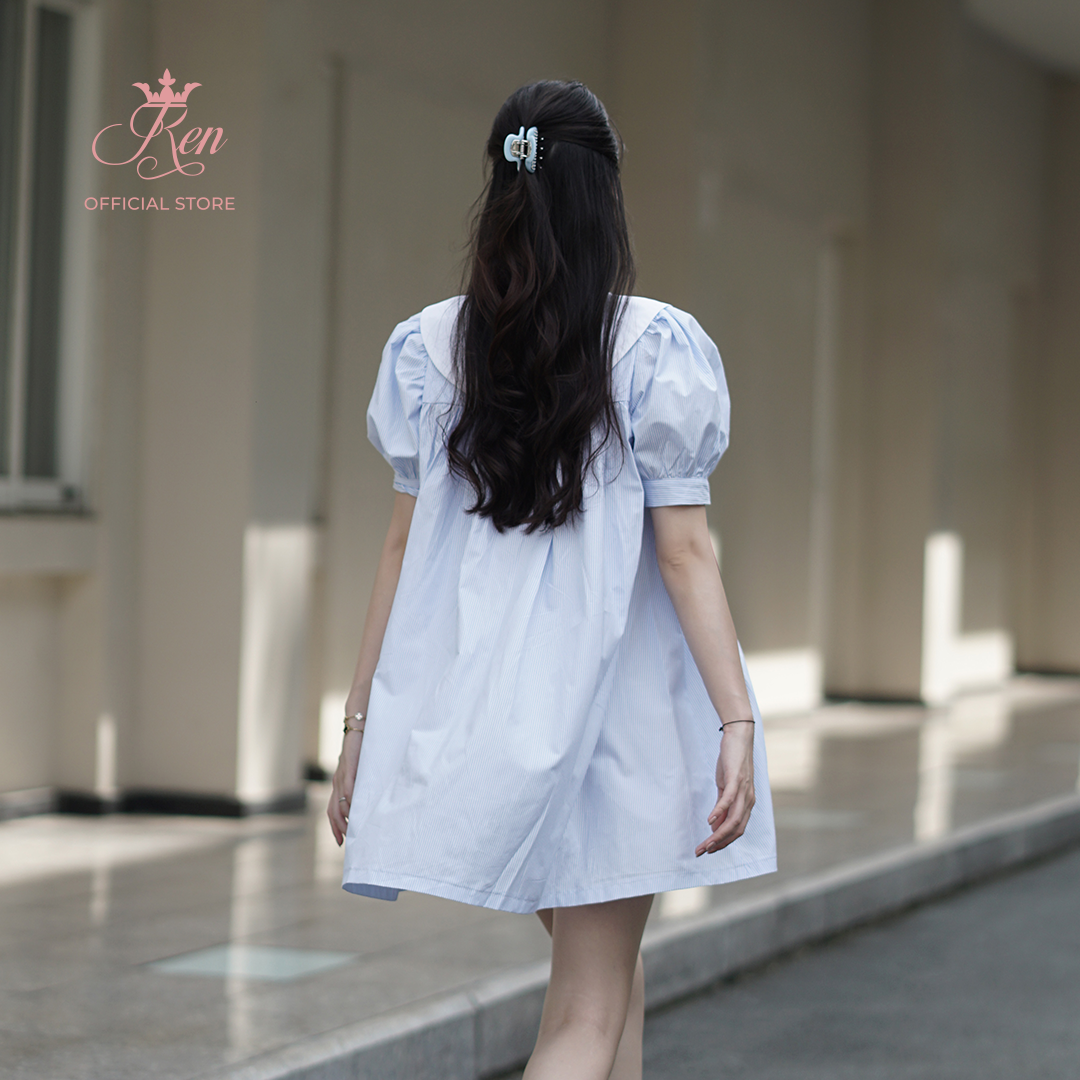 REN BY TEE- Đầm Cổ Lá Sen Viền Tay Phồng