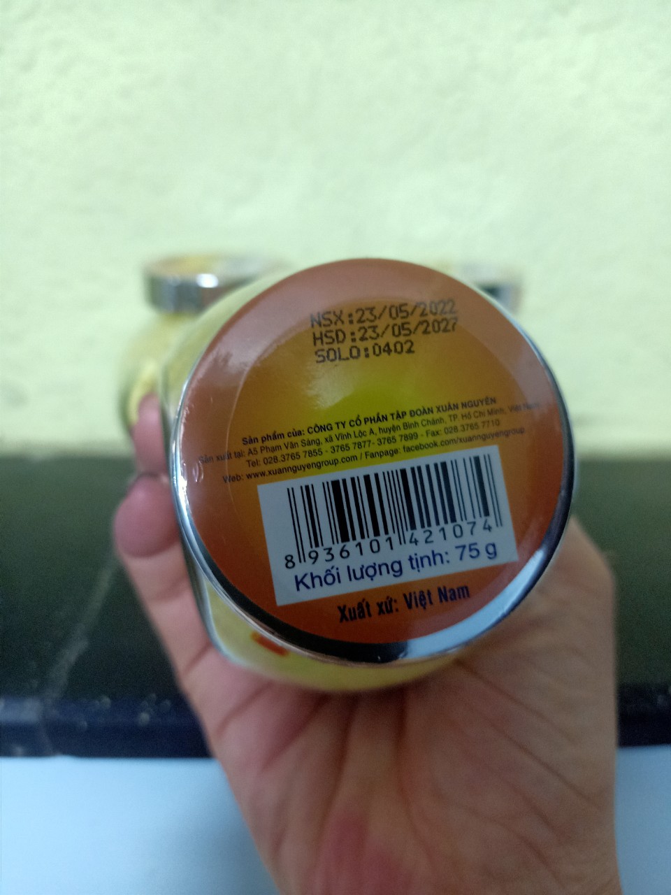 1 Lọ 75gr hoặc 160gr Tinh Bột nghệ vàng Xuân nguyên dùng pha nước mật ong uống trực tiếp hoặc làm mặt nạ làm đẹp da