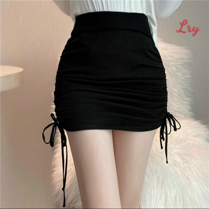 Chân váy rút dây 2 bên chất thun co giãn tốt