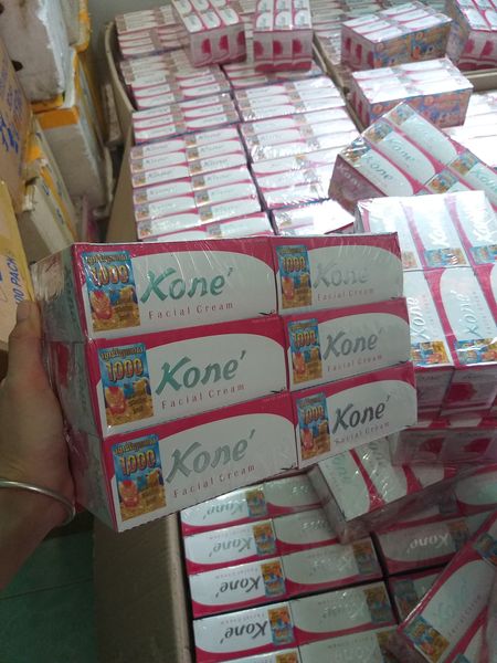 1 Lốc 6 hộp kem Kone Thái Lan