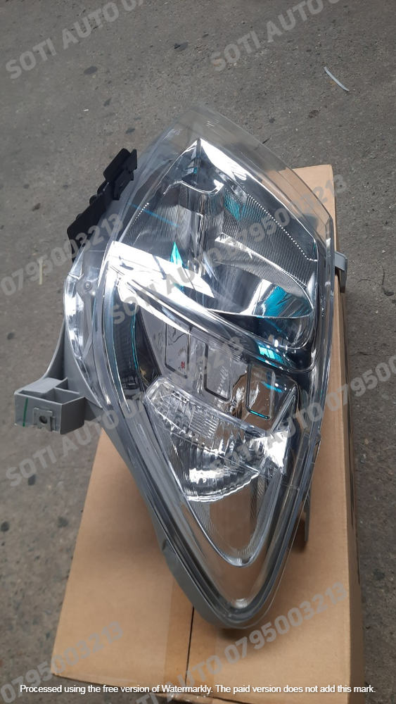 Đèn pha Toyota Hilux 2009 hàng TYC