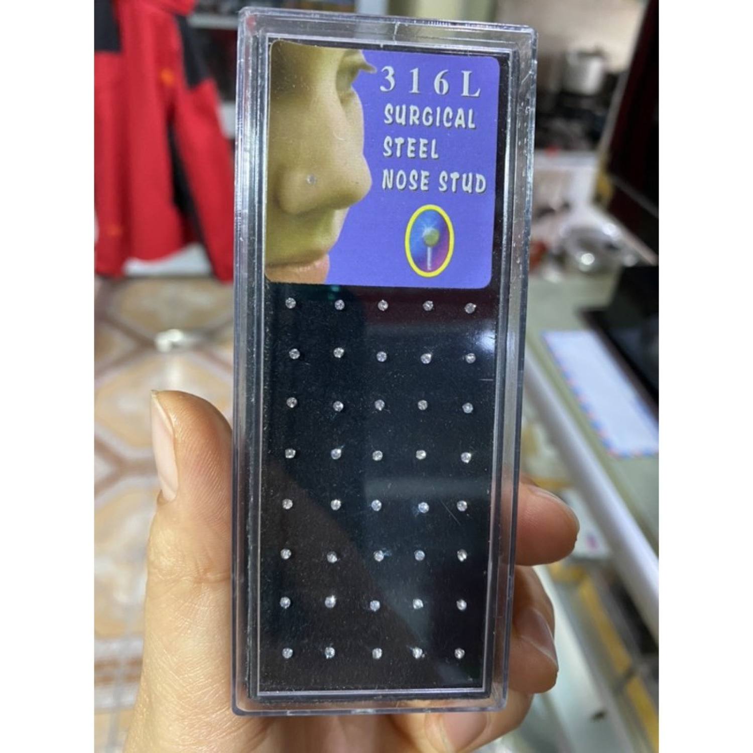 40 khuyên mũi đá thẳng 1.5mm